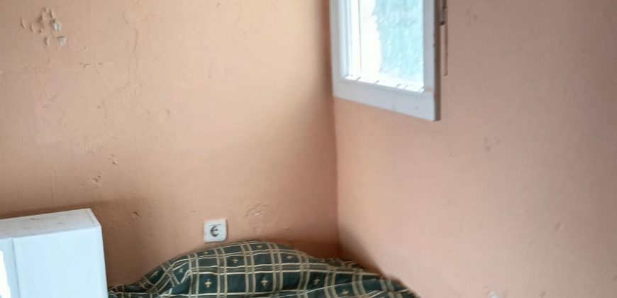 Piso de 6 habitaciones reformado en Caserío de Montijo – Granada