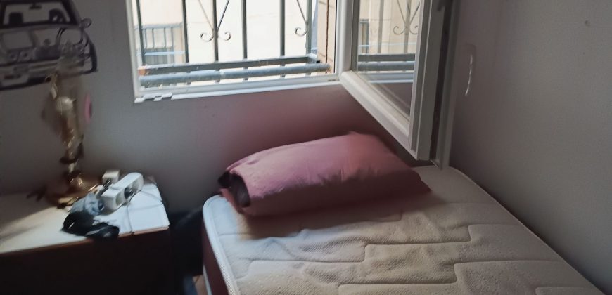 Piso de 6 habitaciones reformado en Caserío de Montijo – Granada